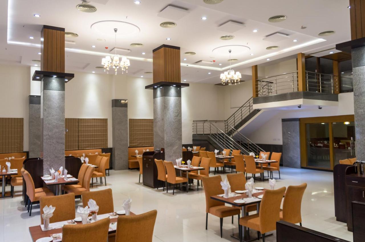 Hotel Saptagiri Haydarabad Dış mekan fotoğraf