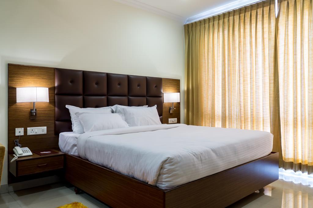 Hotel Saptagiri Haydarabad Dış mekan fotoğraf